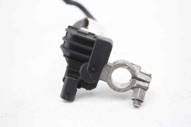VAG 6R0915181E Кабель массы аккумулятора (АКБ) в наличии Черновцы