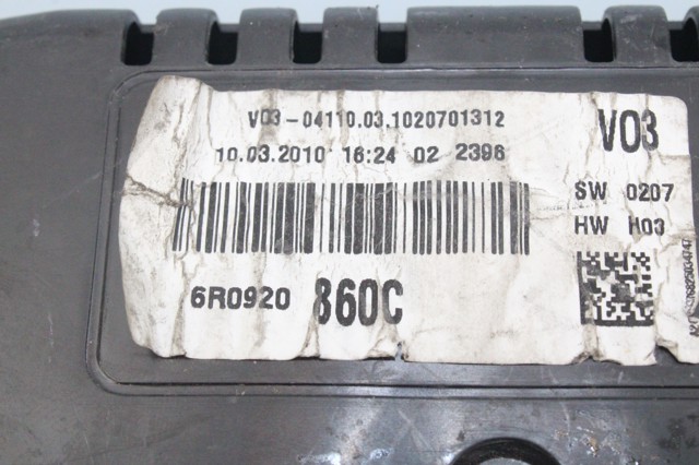 6R0920860C Приборная доска (щиток приборов) купить Украина