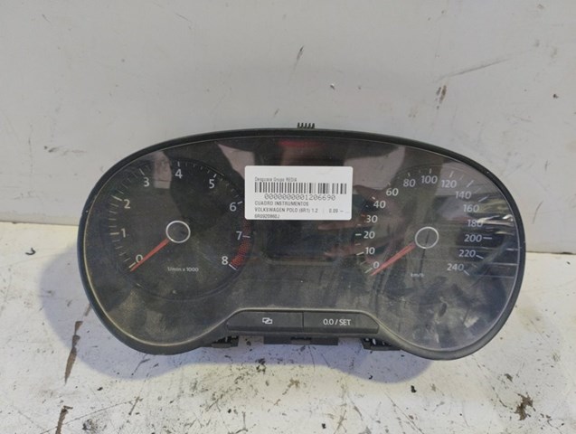 6R0920860J Приборная доска (щиток приборов) купить Тернополь