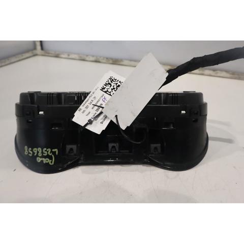 6R0920861C Приборная доска (щиток приборов) купить Кривой Рог