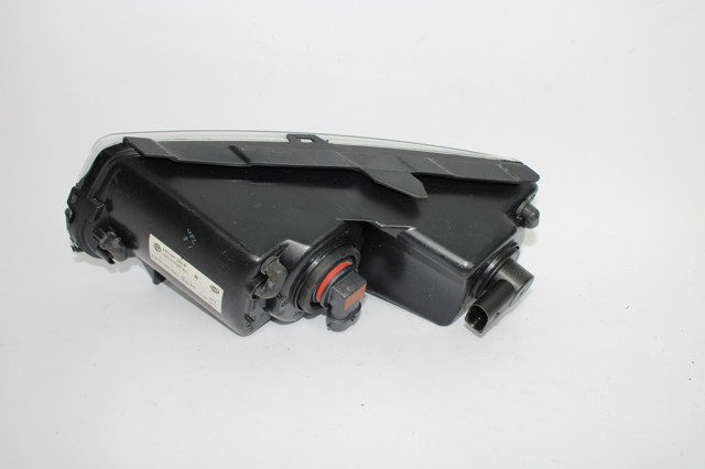 6R0941062B VAG Фара противотуманная правая купить в Львов