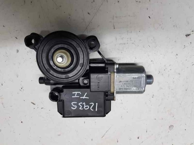 6R0959811AAZ05 VAG Мотор стеклоподъемника двери передней левой купить в Кривой Рог