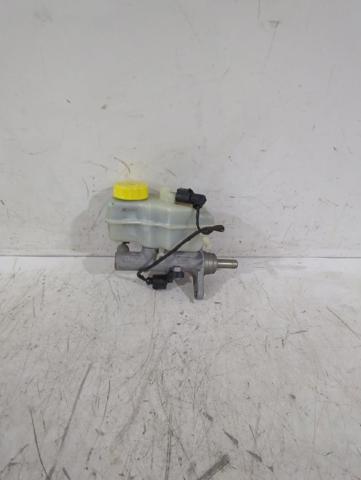 Cilindro mestre do freio 6R1611019A VAG