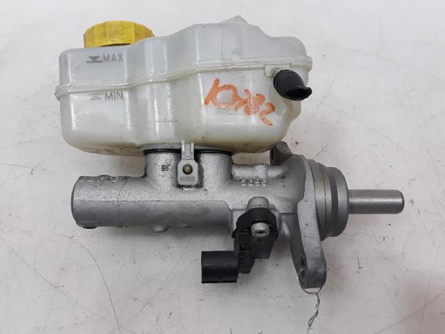 Cilindro mestre do freio 6R1611019F VAG