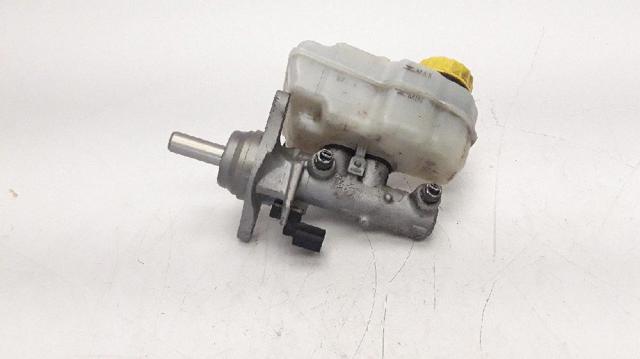 Cilindro mestre do freio 6R1611019F VAG