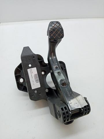 VAG 6R1721141 Педаль тормоза в наличии Чернигов