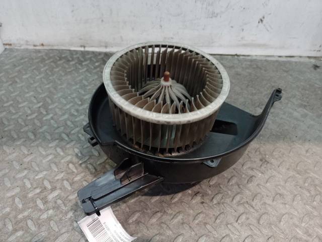 Motor de aquecimento para Skoda Fabia I 1.4 TDI BNV 6R1819015