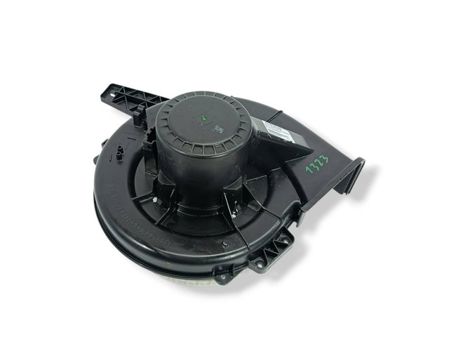 Motor de ventilador de forno (de aquecedor de salão) 6R1819015A VAG