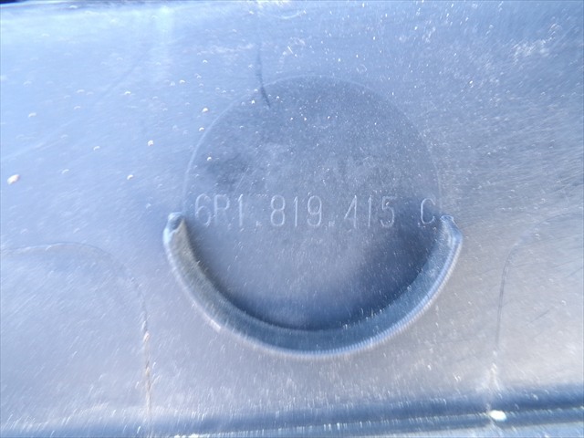 VAG 6R1819415C Водосток лобового стекла, жабо в наличии Украина