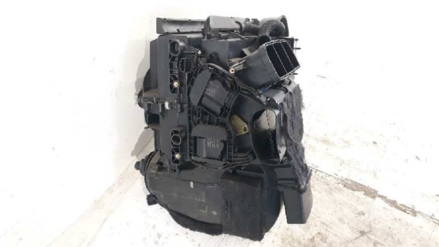6R1820007 VAG Корпус печки в сборе купить в Чернигов