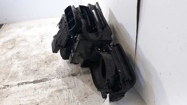 VAG 6R1820007 Корпус печки в сборе в наличии Чернигов