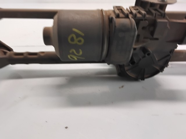 6R1955023A VAG Трапеция стеклоочистителя купить в Павлоград