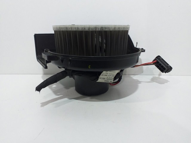 VAG 6R1971566AE в наличии Ужгород