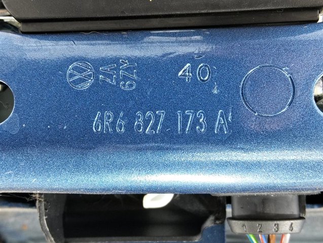 6R6827173A VAG купить в Николаев