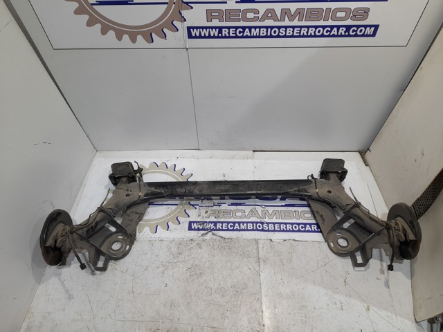 Viga de suspensão traseira (plataforma veicular) 6R7500051 VAG