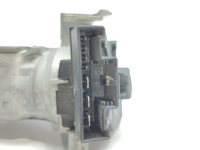 VAG 6RA905865B Контактная группа замка зажигания в наличии Киев