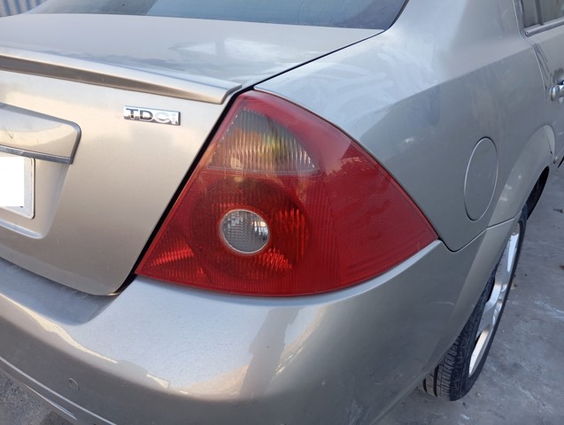 6S7113A602EB FORD Фонарь задний правый купить в Ирпень