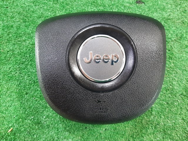 CHRYSLER 6SP911X9AB Торпедо в наличии Ровно