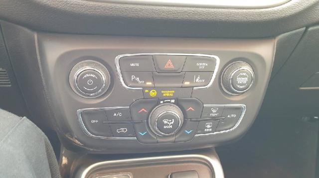6TM19DX9AB CHRYSLER купить в Тернополь