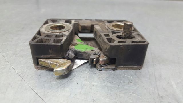 6U0837013 Замок двери задней левой купить Полтава