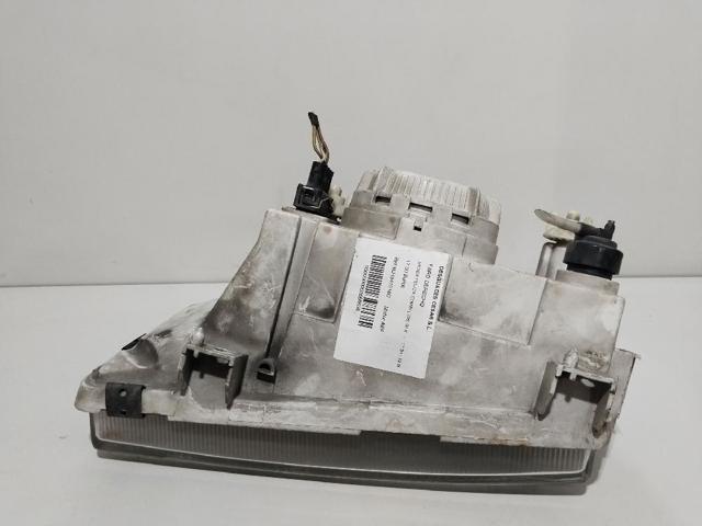 VAG 6U1941018C Правая фара в наличии Украина