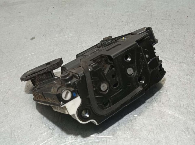 6V0839015A VAG Замок двери задней левой купить в Павлоград