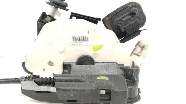 6V0839015A VAG Замок двери задней левой купить в Львов
