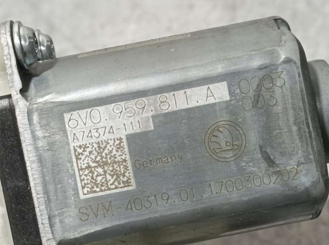 VAG 6V0959811A Мотор стеклоподъемника двери передней правой в наличии Николаев