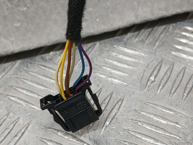 VAG 6V1857507C Левое боковое зеркало в наличии Харьков