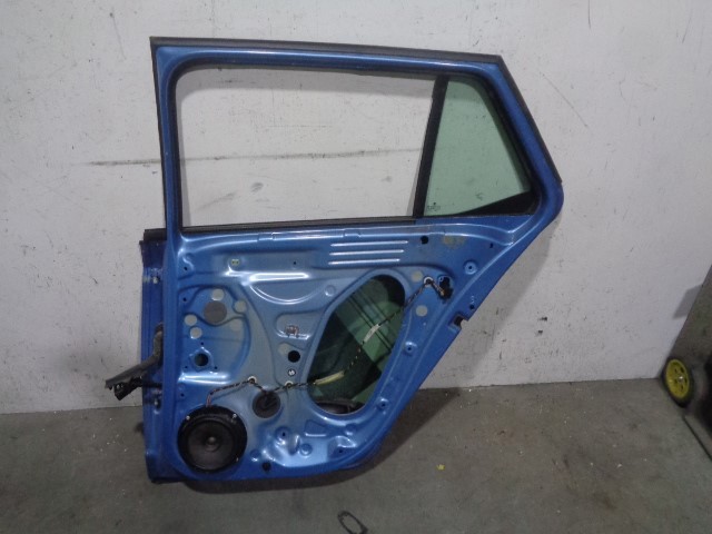 VAG 6V6833056A Дверь задняя правая в наличии Каменское