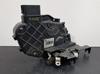 Fecho da porta dianteira esquerda 6W8A21813AD LAND ROVER
