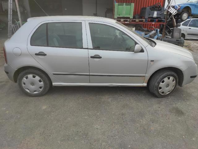 6Y6833056 VAG Дверь задняя правая купить в Павлоград