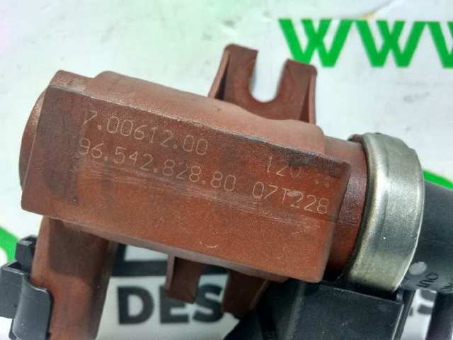 70061200 PEUGEOT купить в Ирпень