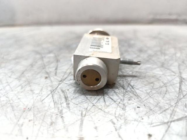 7010973 LAND ROVER купить в Чернигов