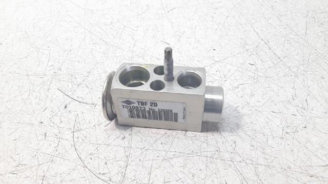 LAND ROVER 7010973 в наличии Полтава