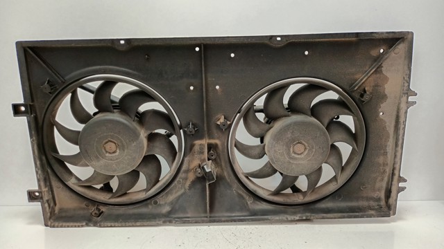 701121207G VAG Диффузор радиатора купить в Одесса