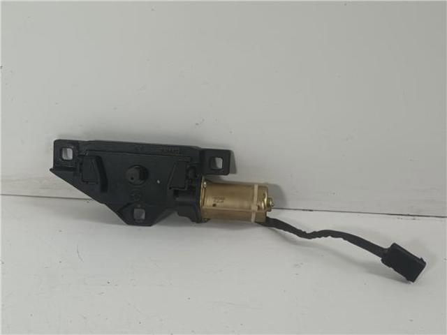7014872 BMW Актуатор замка багажника купить в Тернополь