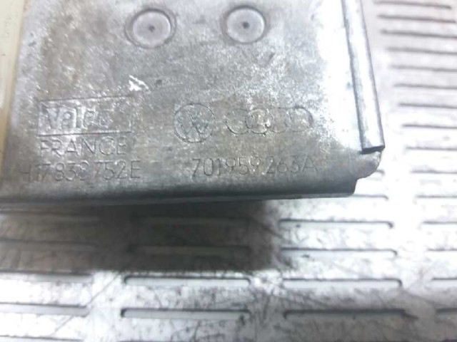 701959263A VAG Резистор печки купить в Чернигов