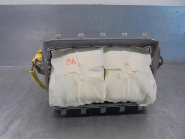 7030A071 MITSUBISHI Подушка безопасности (AIRBAG) пассажирская купить в Ирпень