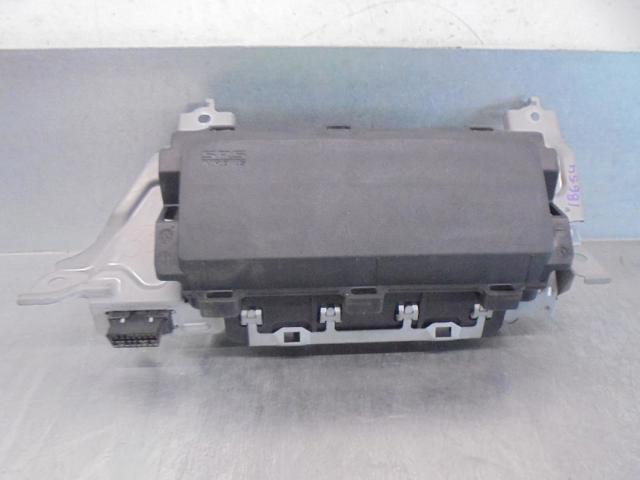 MITSUBISHI 7030A073XA Подушка безопасности (AIRBAG) водительская, защиты коленей в наличии Днепр