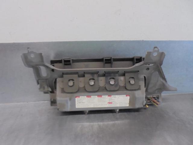 7030A073XA MITSUBISHI Подушка безопасности защиты коленей купить в Полтава