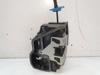 Fecho da porta traseira direita 7036172 BMW