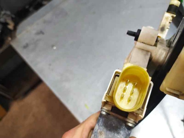 7060265 BMW купить в Ирпень