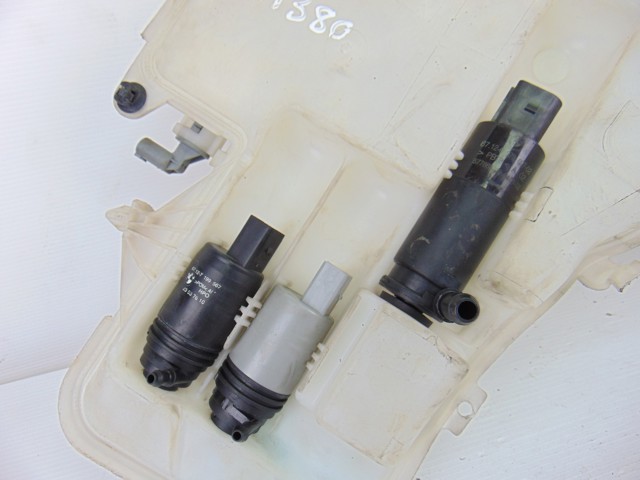 7068996 BMW купить в Ровно