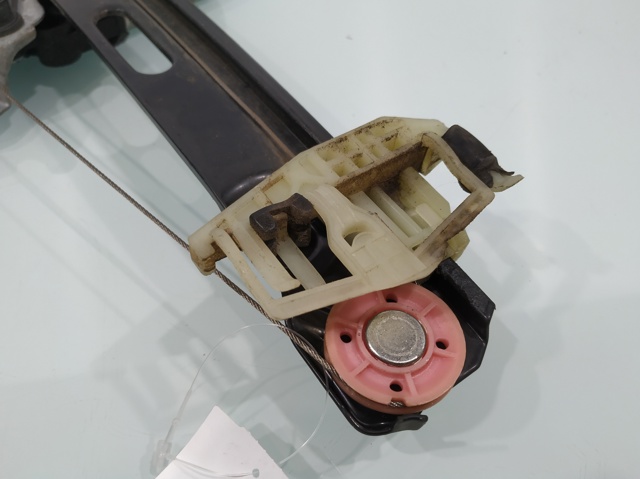 7075884 BMW купить в Днепр