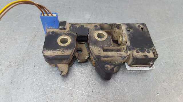 7106153 FORD Замок багажника купить в Запорожье