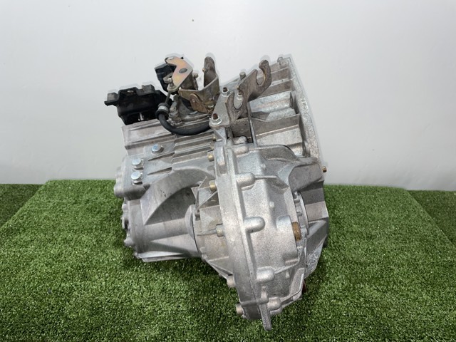 MERCEDES 711697 КПП в наличии Запорожье
