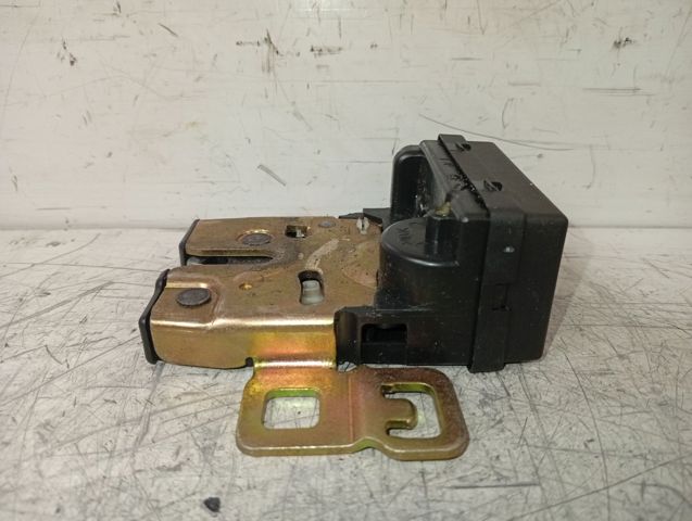 7154656 BMW Замок багажника купить в Житомир