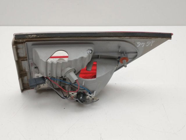 7162214 BMW Фонарь задний правый внутренний купить в Ирпень