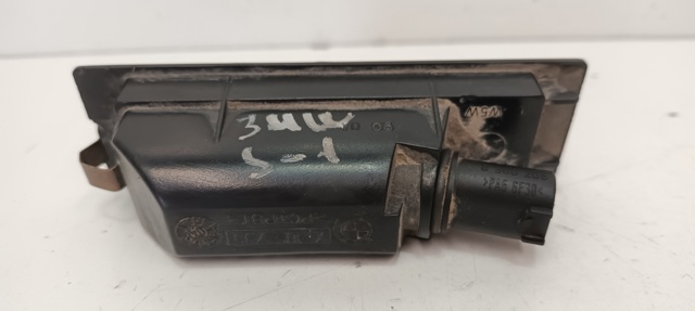 7165735 BMW Фонарь подсветки номерного знака купить в Харьков